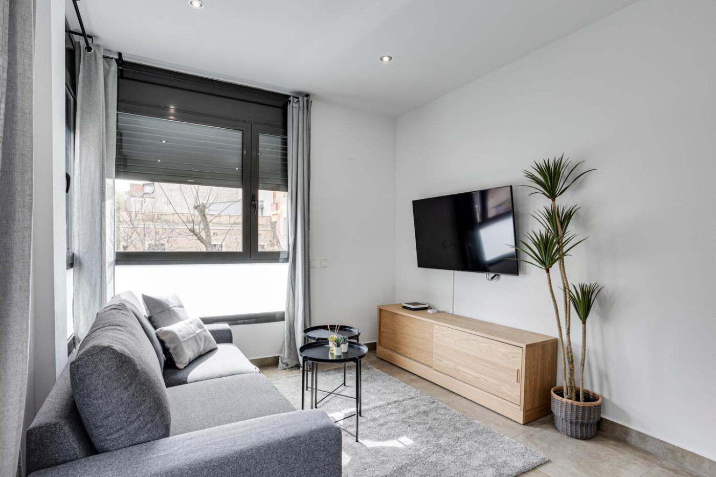 Urban Flats Vallirana บาร์เซโลนา ภายนอก รูปภาพ