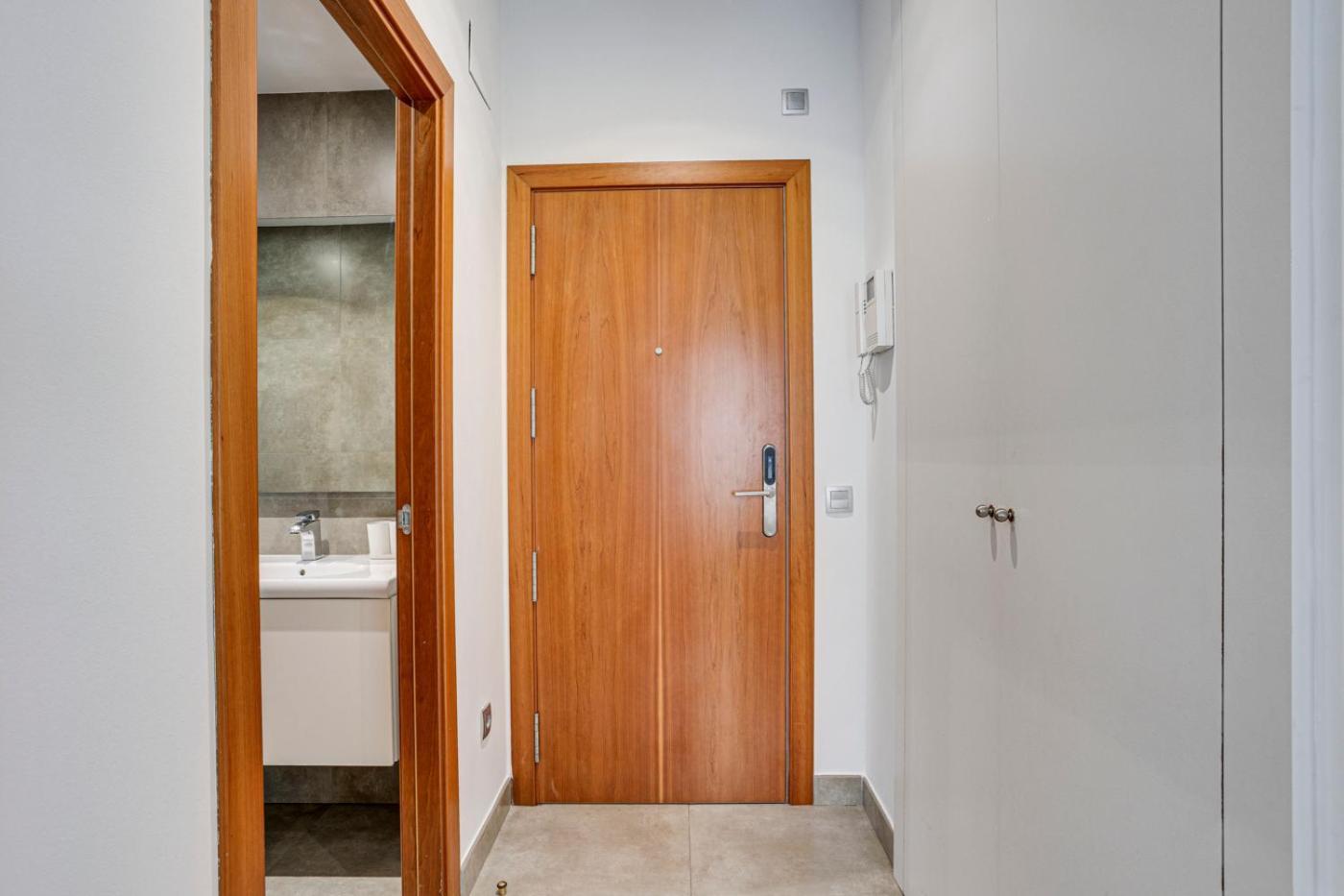 Urban Flats Vallirana บาร์เซโลนา ภายนอก รูปภาพ