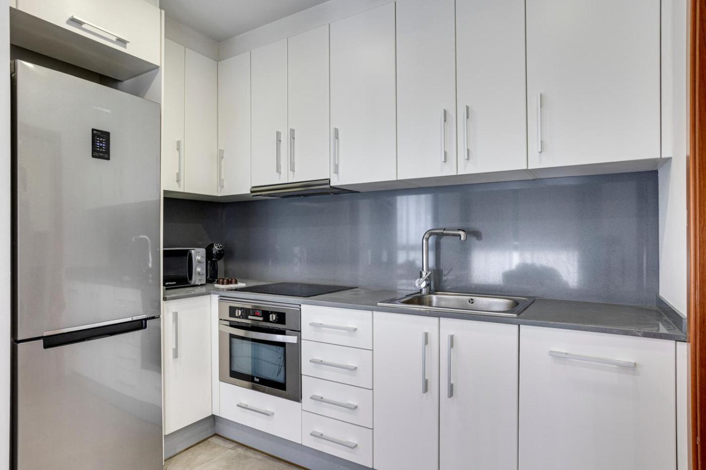 Urban Flats Vallirana บาร์เซโลนา ภายนอก รูปภาพ